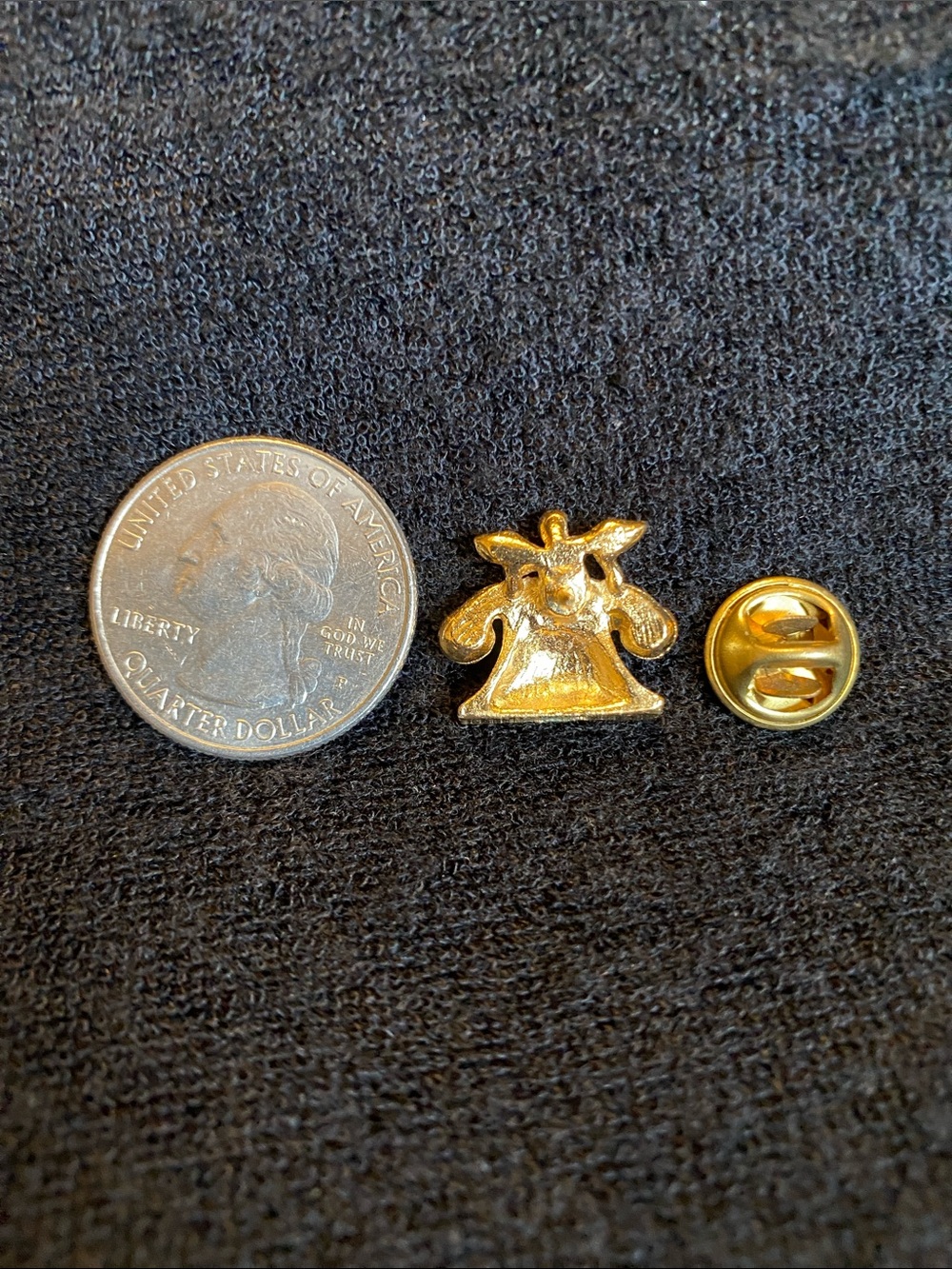 Gold Rhinestone Telephone Pin Brooch - Picture 2 of 3